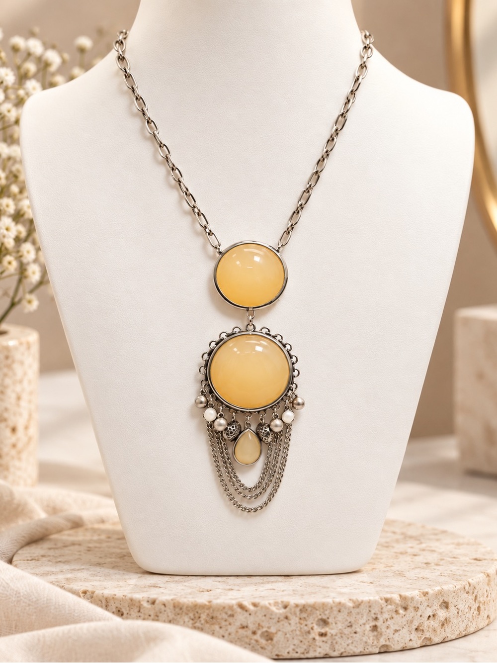 🏵️🆕Yellow Cabochon Drop Pendant Necklace with Silver Chain